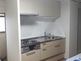 キッチンリフォーム 内装一新＆家事動線を考え新設した2階キッチン